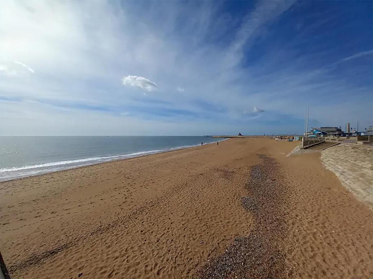 Sohot Stays Royal Sands Seaview Apt Free Parking Sleeps 4 Ramsgate Eksteriør billede