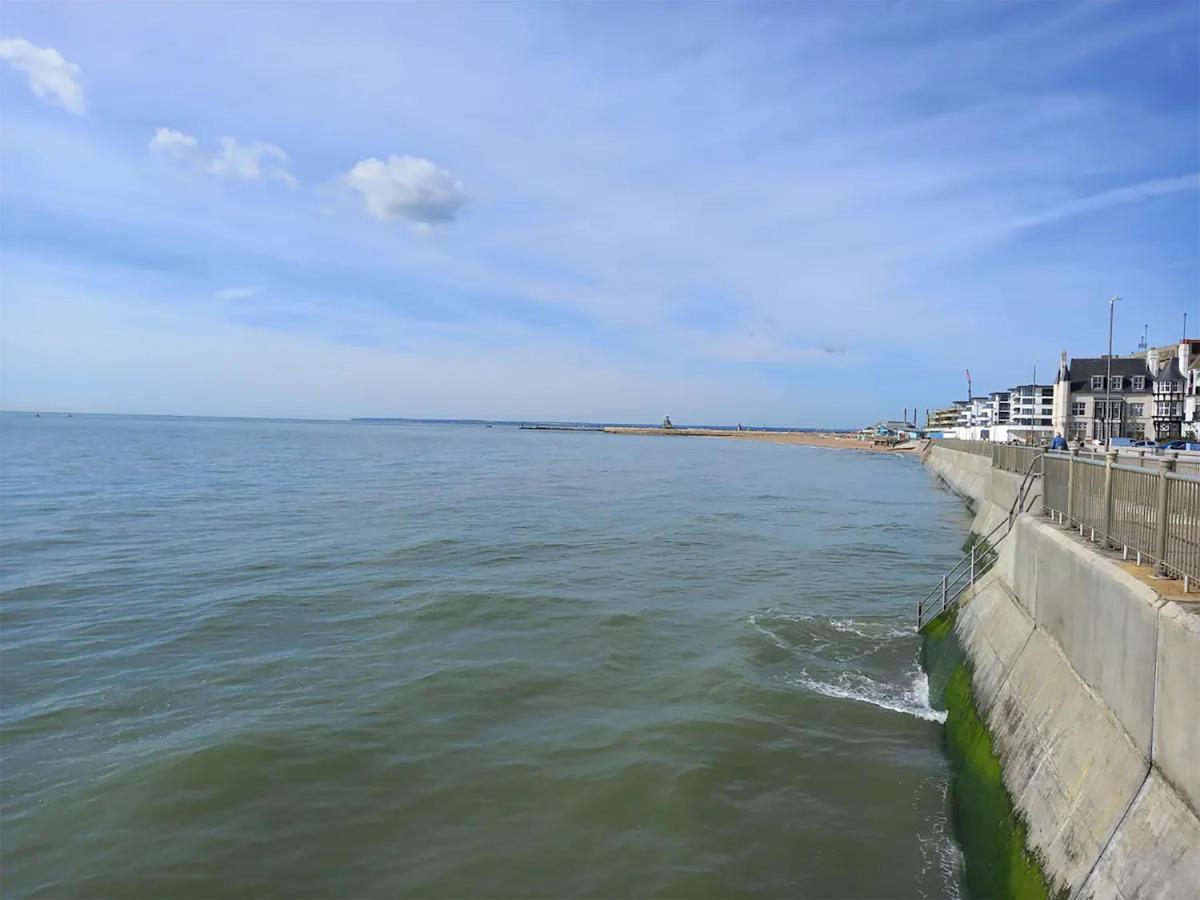 Sohot Stays Royal Sands Seaview Apt Free Parking Sleeps 4 Ramsgate Eksteriør billede